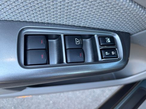 Used 2012 Subaru Forester 2.5X Premium w/ All-Weather Pkg image 14