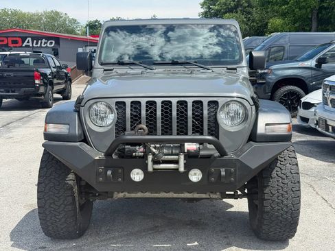 Used 2020 Jeep Gladiator Sport w/ Quick Order Package 24S AWD/4WD image 2