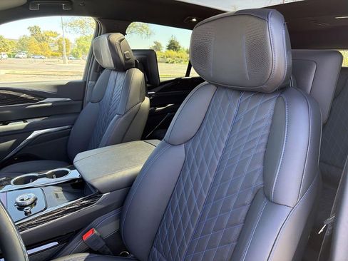 Used 2026 Cadillac Escalade IQ Sport 1 AWD/4WD image 24