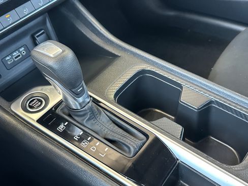 Certified 2024 Nissan Sentra SV FWD image 20