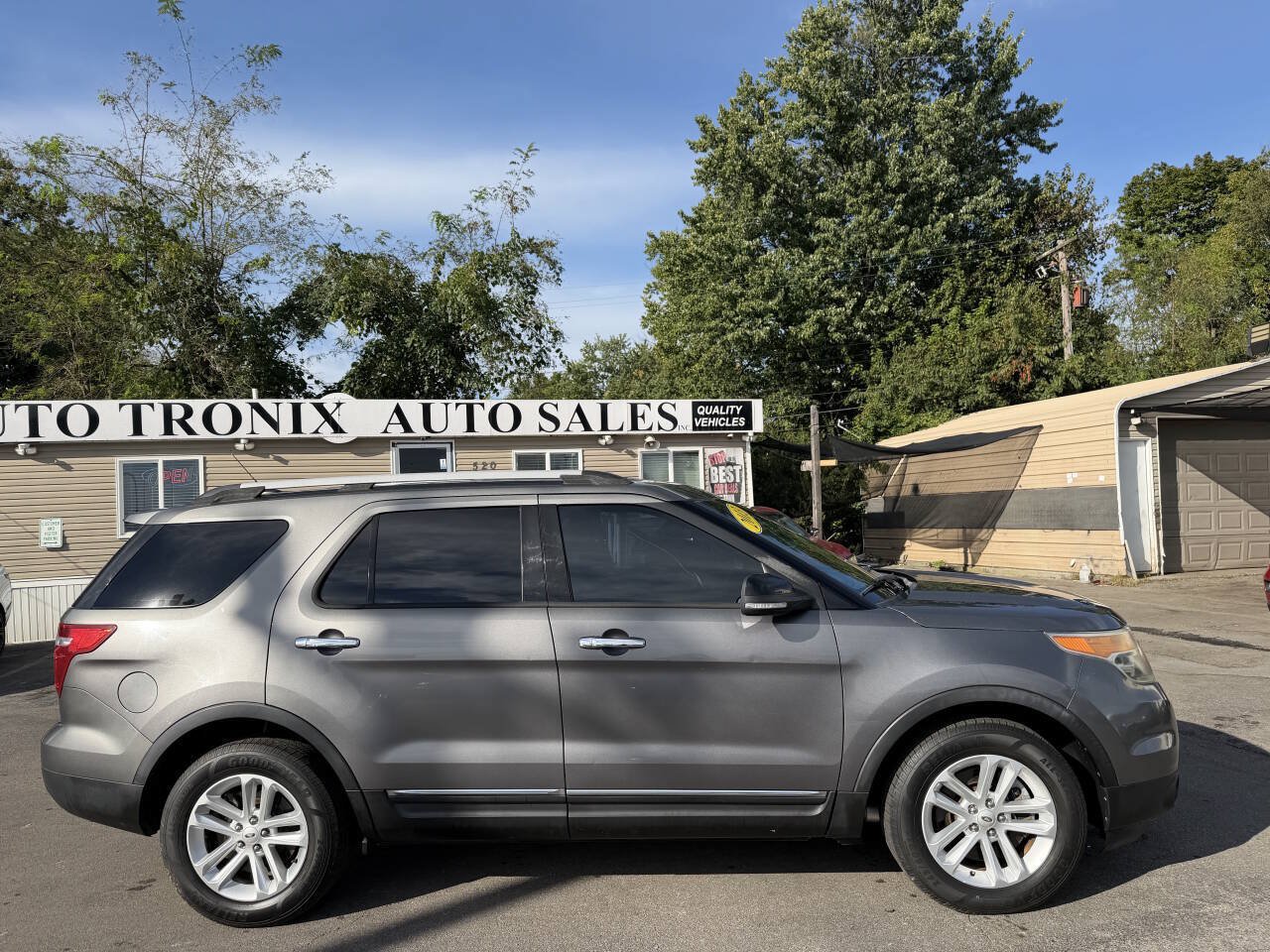 Used 2013 Ford Explorer XLT FWD image 6