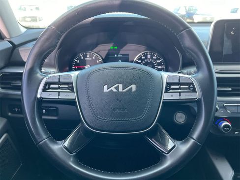 Used 2022 Kia Telluride LX image 22