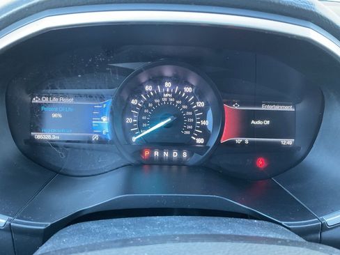 Used 2020 Ford Edge SEL image 12