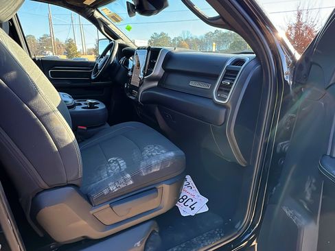 Used 2024 RAM 2500 Big Horn w/ Night Edition image 19