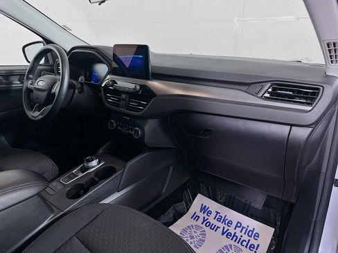 Used 2025 Ford Escape Active AWD/4WD image 26
