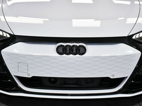 Used 2024 Audi RS e-tron GT w/ Ceramic Brake Package image 82