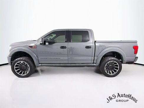 Used 2019 Ford F150 Lariat w/ Equipment Group 502A Luxury AWD/4WD image 4