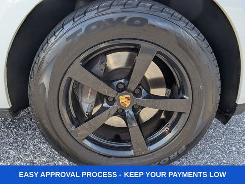 Used 2018 Porsche Macan image 11