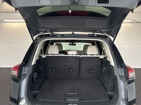 Certified 2023 Nissan Rogue SV FWD image 23