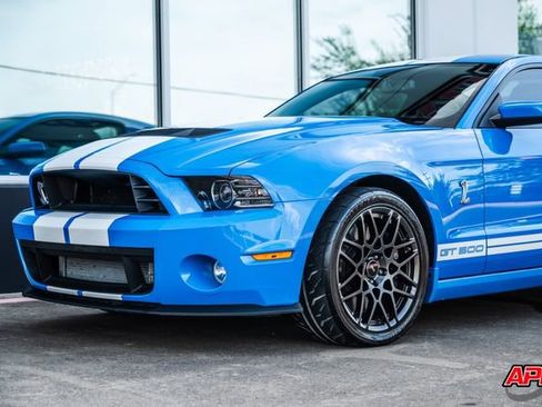 Used 2013 Ford Mustang Shelby GT500 RWD image 64