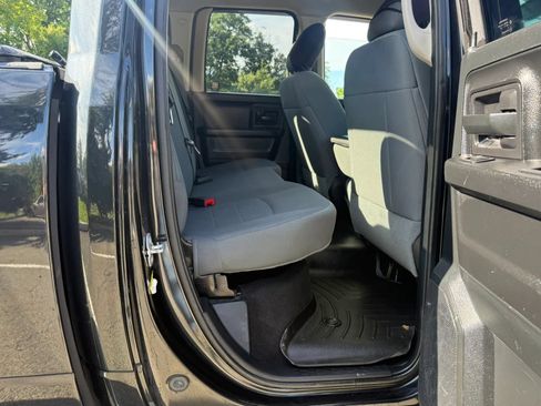 Used 2016 RAM 1500 Express AWD/4WD image 17