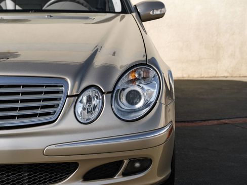 Used 2004 Mercedes-Benz E 320 4MATIC Wagon image 43