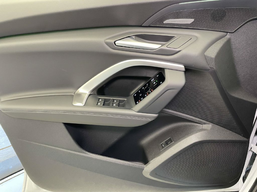 New 2026 Audi Q5 Premium Plus AWD/4WD image 34