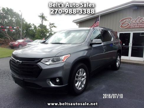Used 2020 Chevrolet Traverse LT w/ LPO, Black Accent Package AWD/4WD image 1