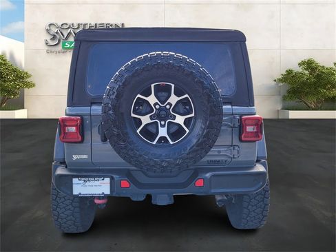 Used 2021 Jeep Wrangler Unlimited Rubicon image 4