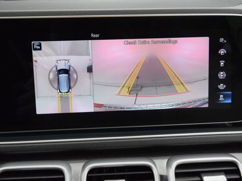 Used 2023 Mercedes-Benz GLE 350 image 32