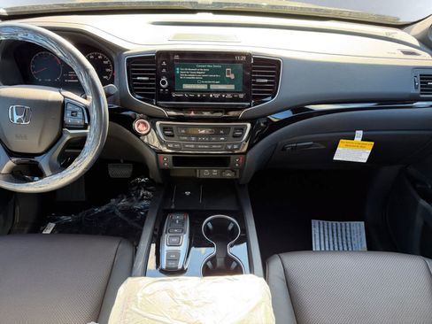New 2026 Honda Ridgeline Black Edition image 16