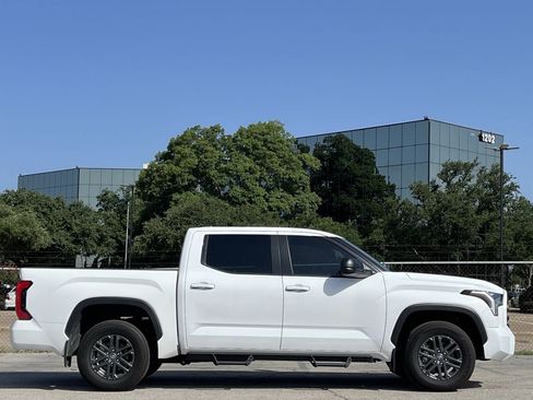 Used 2025 Toyota Tundra SR5 w/ SX Package RWD image 3