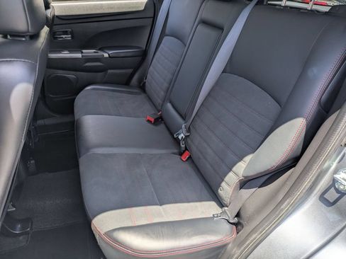 Used 2025 Mitsubishi Outlander Sport SE AWD/4WD image 26