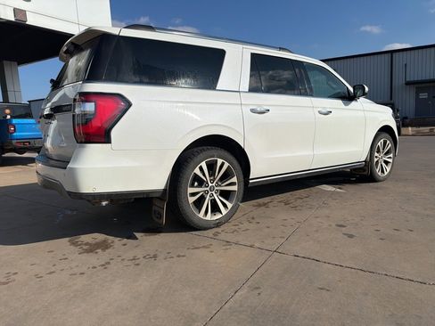 Used 2021 Ford Expedition Max Limited image 3
