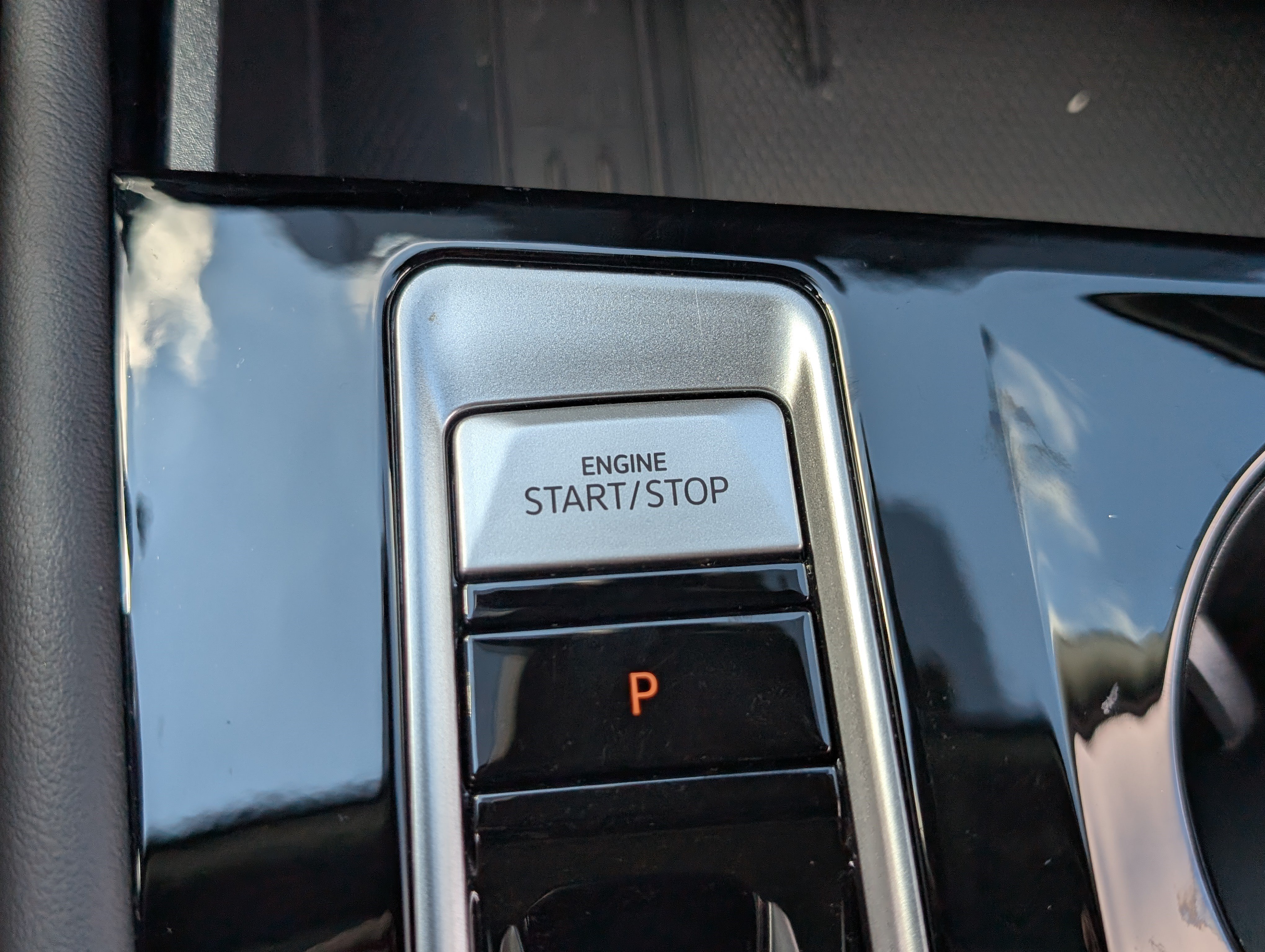 Used 2026 Volkswagen Atlas SE FWD image 34