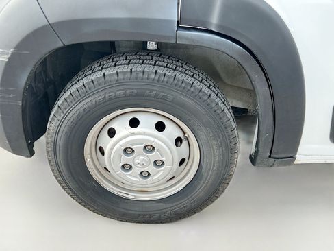 Used 2022 RAM ProMaster 2500 FWD image 13
