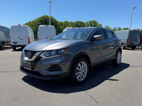 Used 2022 Nissan Rogue Sport S AWD/4WD image 3