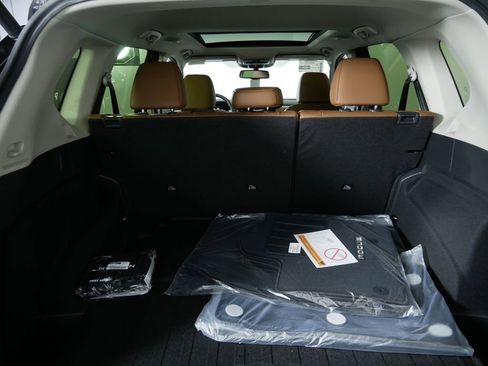 New 2026 Nissan Rogue Platinum image 17