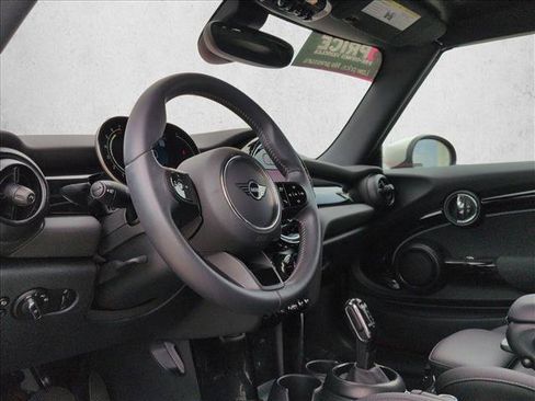Used 2024 MINI Cooper S FWD image 10