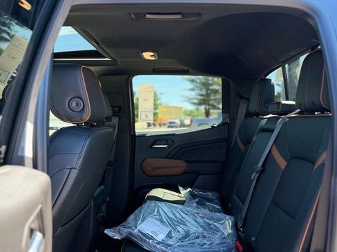 New 2026 GMC Canyon AT4 w/ Technology Plus Package AWD/4WD image 24