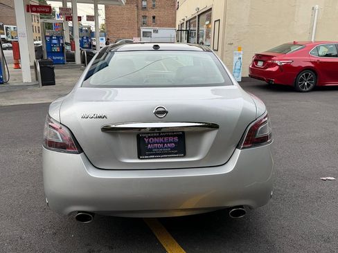 Used 2012 Nissan Maxima 3.5 SV w/ Premium Pkg image 4