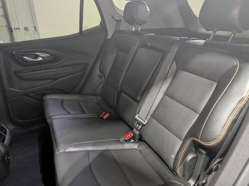 Used 2024 GMC Terrain AT4 w/ Tech Package image 17