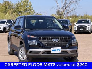 New 2026 Hyundai Venue SE video 2