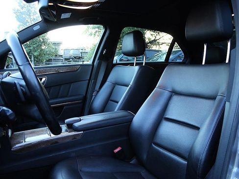 Used 2012 Mercedes-Benz E 350 Sedan image 9