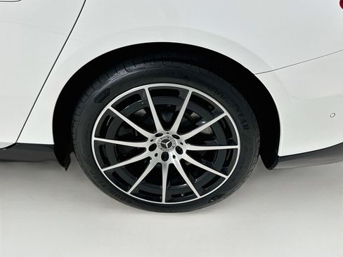 Used 2023 Mercedes-Benz EQS 580 4MATIC Sedan image 33