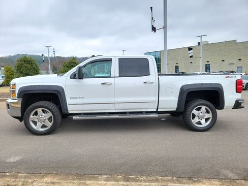 Used 2015 Chevrolet Silverado 2500 LTZ w/ LTZ Plus Package image 24