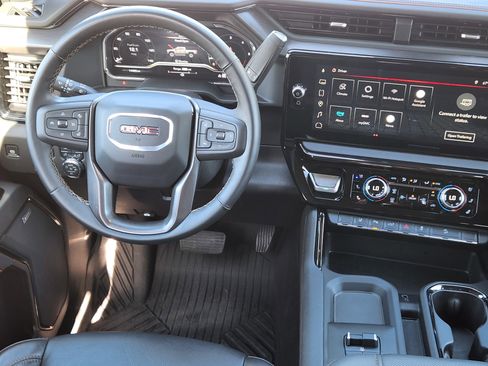 Certified 2025 GMC Sierra 2500 AT4 w/ AT4 Premium Plus Package image 29