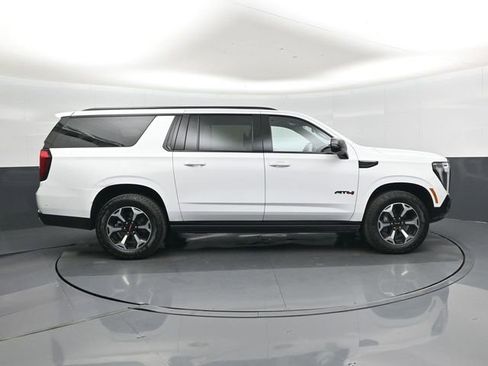 Used 2026 GMC Yukon XL AT4 w/ AT4 Premium Plus Package image 2