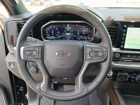 Certified 2025 Chevrolet Silverado 2500 High Country w/ High Country Premium Package AWD/4WD image 19