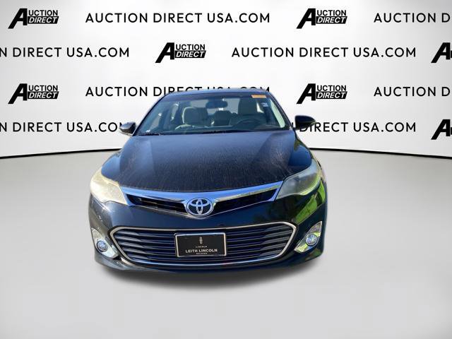 Used 2013 Toyota Avalon XLE Touring FWD image 2