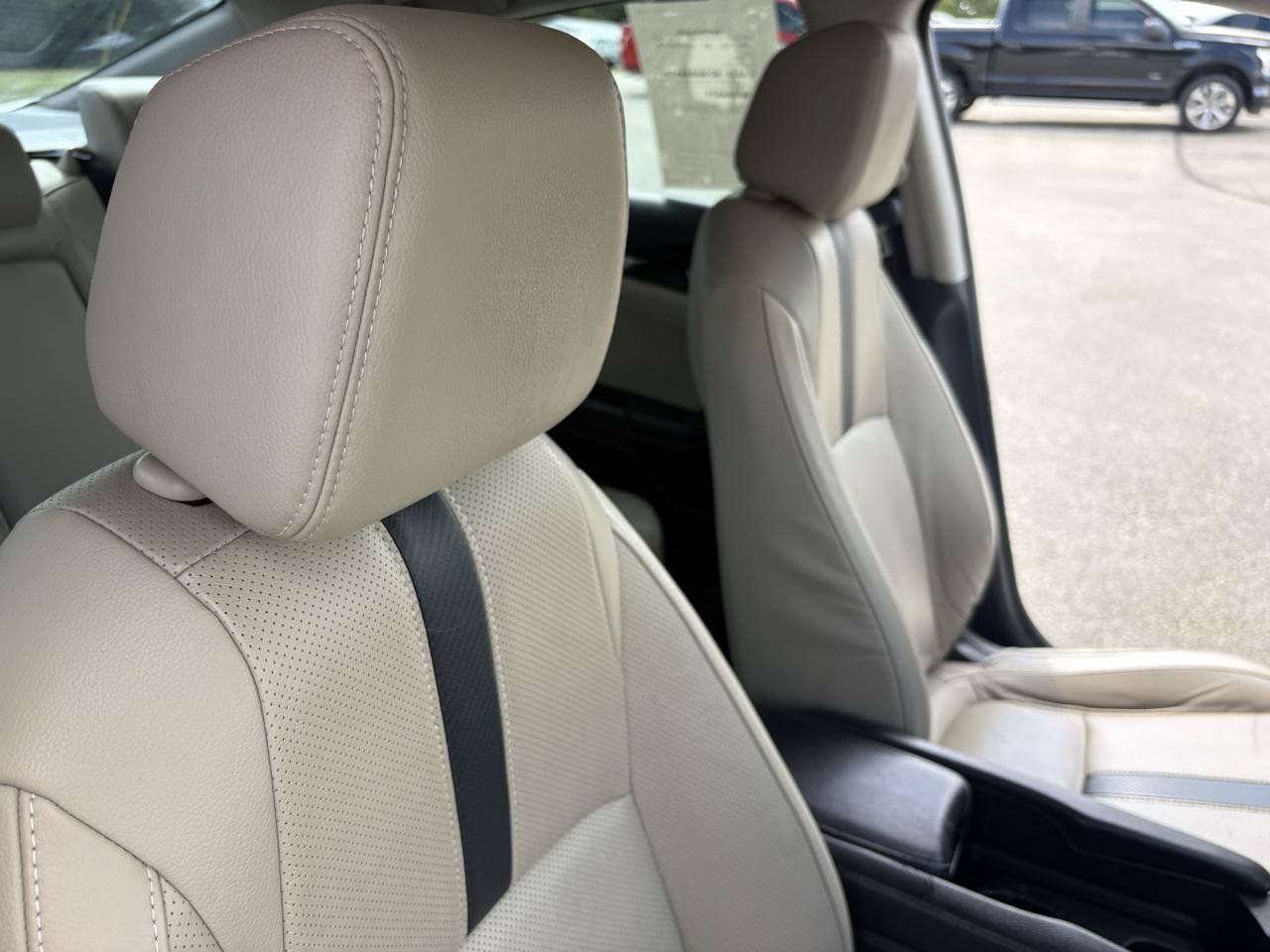Used 2017 Honda Civic Touring image 37