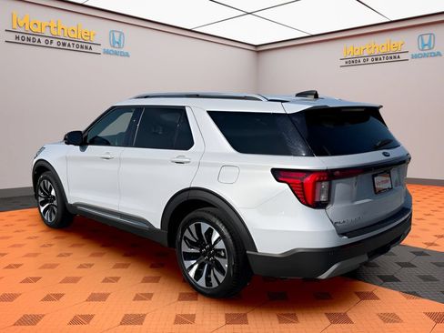 Used 2025 Ford Explorer Platinum w/ LUX Leather Package AWD/4WD image 3