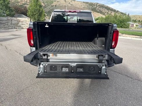 Used 2024 GMC Sierra 1500 Denali w/ Denali Reserve Package AWD/4WD image 13