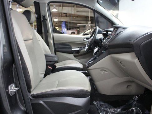 Used 2016 Ford Transit Connect Titanium image 26
