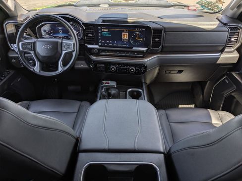 Used 2023 Chevrolet Silverado 1500 LT Trail Boss w/ Convenience Package II AWD/4WD image 24