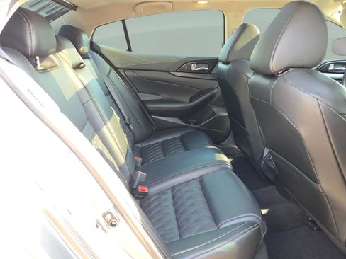 Certified 2023 Nissan Maxima Platinum w/ Sport Mat Group FWD image 18