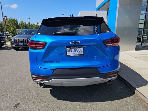 New 2026 Chevrolet Blazer LT w/ Convenience Package AWD/4WD image 6
