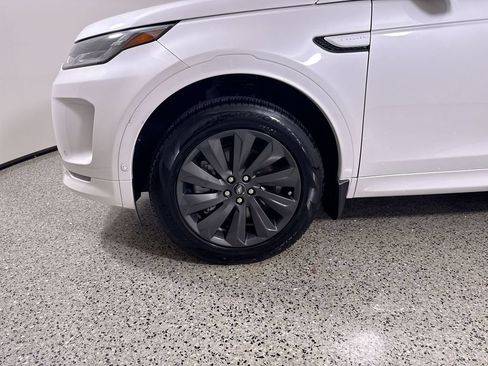 Used 2025 Land Rover Discovery Sport S AWD/4WD image 10