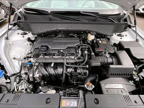 New 2026 Hyundai Kona SEL Sport FWD image 11