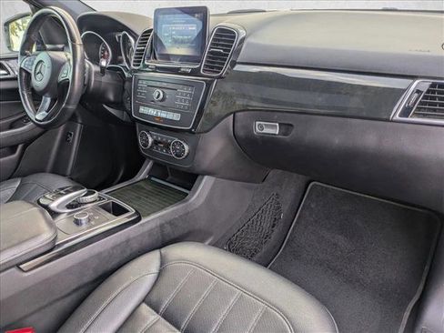 Used 2018 Mercedes-Benz GLE 350 image 23